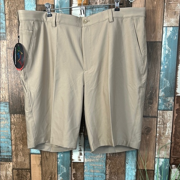 Greg Norman 40 stretch Men's Tan Shorts - Picture 1 of 12